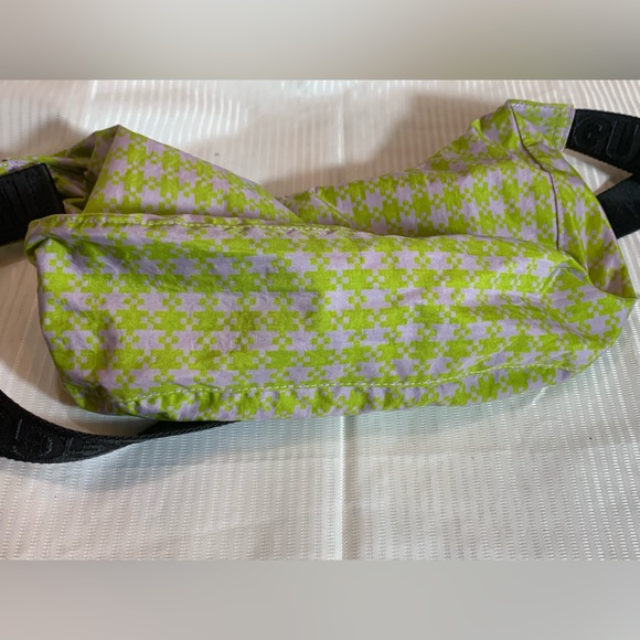 Baggu Lime Green and Lavender Pixel Pattern Crossbody Bag. - Picture 5 of 8